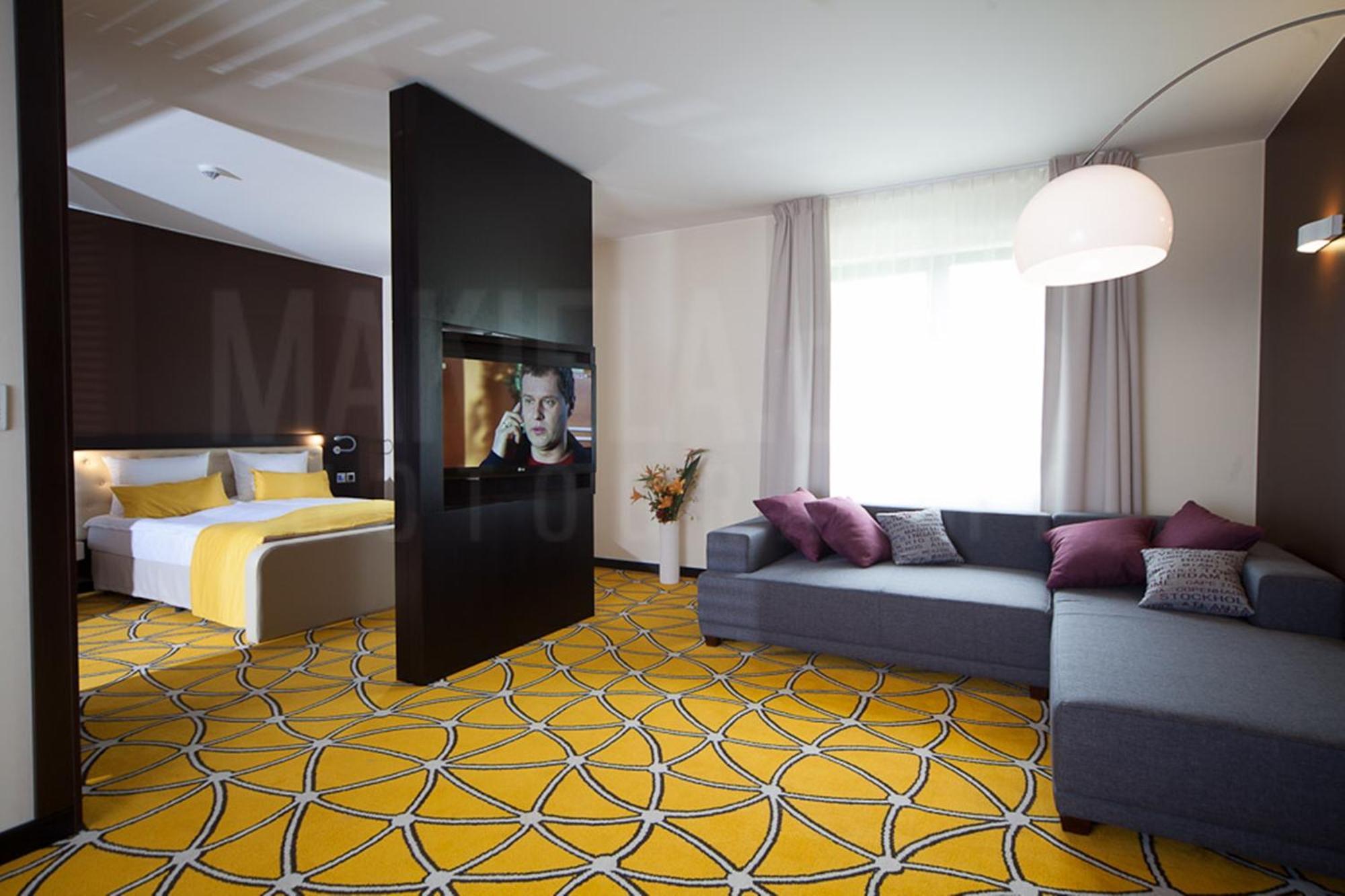 Hotel Eclipse Domasław Oda fotoğraf